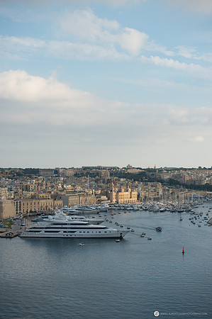 LLP_7055