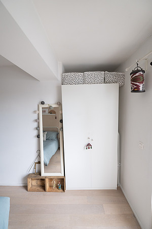 LLP_2709