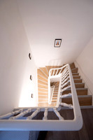 LLP_2744