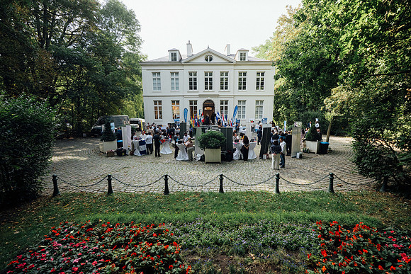 LLP_7148