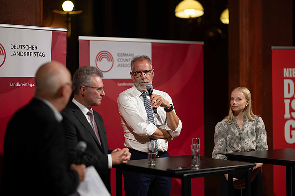 LLP_5251