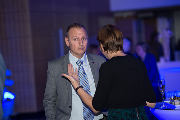 LLP_6972