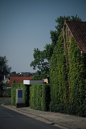 LLP_7704